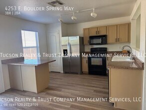 4253 E Boulder Springs Way in Tucson, AZ - Building Photo - Building Photo