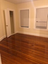 17 Upland Rd, Unit 27-1 in Cambridge, MA - Foto de edificio - Building Photo