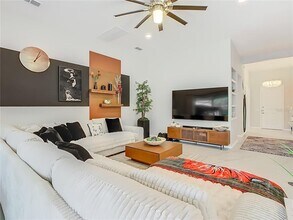 790 Carmel Ln in Poinciana, FL - Building Photo - Building Photo