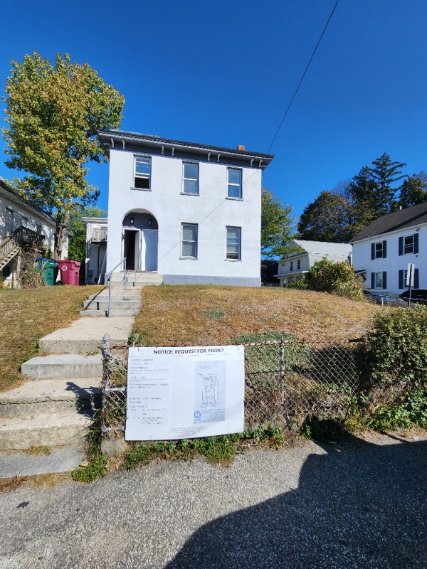 84 Walker St