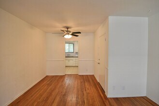 5103 Cahuenga Blvd in Los Angeles, CA - Building Photo - Building Photo