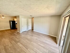 1329 Gray Hawk Rd in Lexington, KY - Building Photo - Building Photo