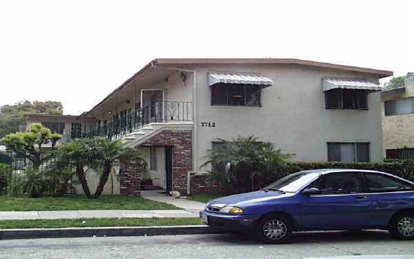 7712 Milton Ave in Whittier, CA - Building Photo