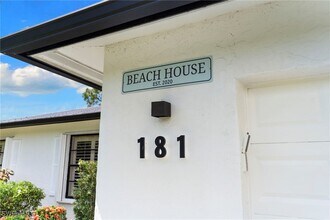 181 Mentor Dr in Naples, FL - Building Photo - Building Photo