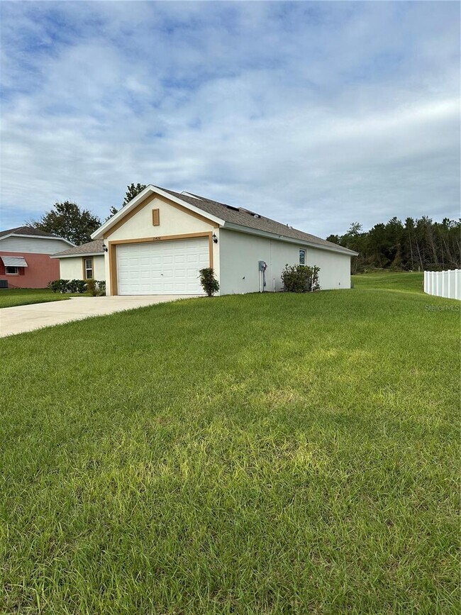 15426 SW 34th Ave in Ocala, FL - Building Photo - Building Photo