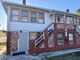 610 1/2 14th St N in St. Petersburg, FL - Building Photo