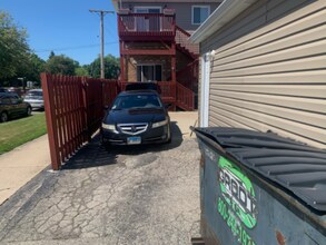 7443 W Fullerton Ave in Elmwood Park, IL - Building Photo - Building Photo