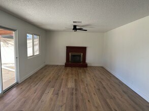 10153 Martin Rd in Hanford, CA - Building Photo - Building Photo