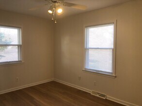 106 E 2nd St in Milan, MI - Building Photo - Building Photo