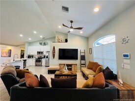 1309 Carlton Ct in Fort Pierce, FL - Building Photo