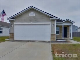 2437 Middle View Dr in Columbus, IN - Building Photo