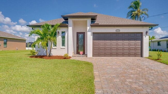 1117 NE 11th Terrace in Cape Coral, FL - Building Photo - Building Photo