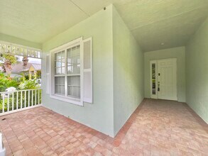 146 NW Pleasant Grove Way in Port St. Lucie, FL - Building Photo - Building Photo