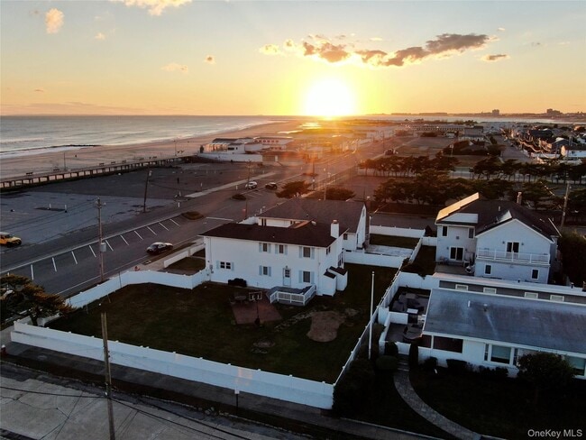 property at 2000 Ocean Blvd