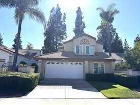 14349 El Contento Ave in Fontana, CA - Building Photo