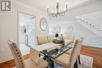 55 Edgewater Dr in Hamilton, ON - Building Photo - Building Photo