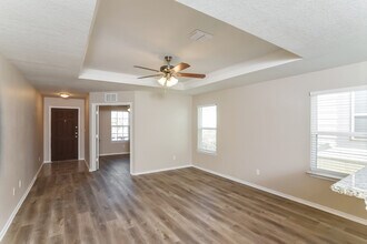 10418 Castello Cyn in San Antonio, TX - Building Photo - Building Photo
