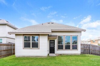 8301 Yaupon Holly Trl in Fort Worth, TX - Building Photo - Building Photo