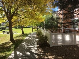 2035 Grays Peak Dr, Unit Unit 101 in Loveland, CO - Building Photo