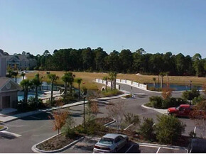 4924 Bluffton Pky, Unit 20-307 in Bluffton, SC - Building Photo - Building Photo