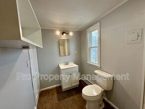 25A Fairfield Ave in Danbury, CT - Building Photo - Building Photo