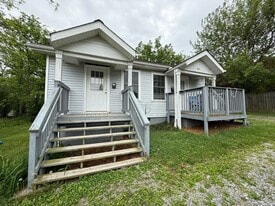 505 Vine St in Murray, KY - Building Photo