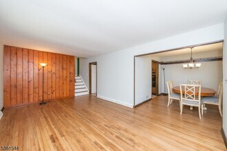 192 Woodland Ave in Ramsey, NJ - Building Photo - Building Photo