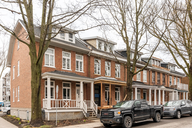 905 De Bougainville Av in Québec, QC - Building Photo - Primary Photo