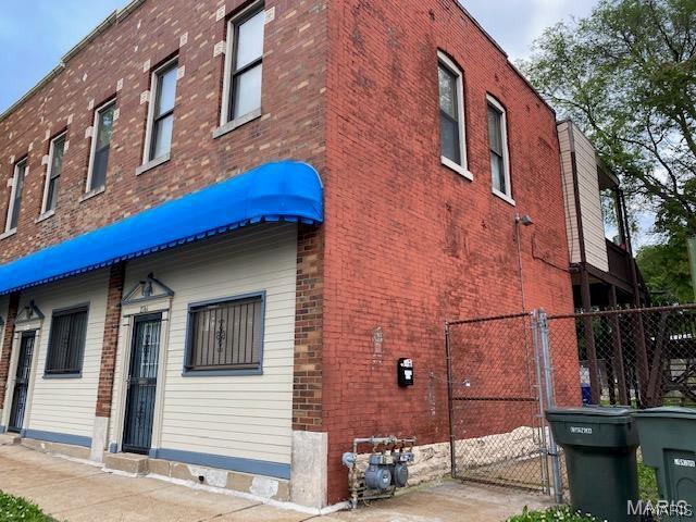 property at 2761 Gravois Ave