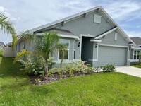 454 Panaro Ln in Haines City, FL - Foto de edificio - Building Photo