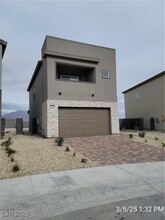 9804 Olivia Edge St in Las Vegas, NV - Building Photo - Building Photo