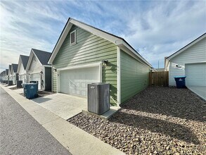 707 NE Hts Ln in Bentonville, AR - Building Photo - Building Photo