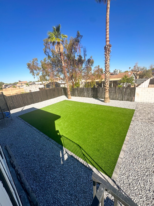 4450 E Alta Vista Rd in Phoenix, AZ - Building Photo - Building Photo