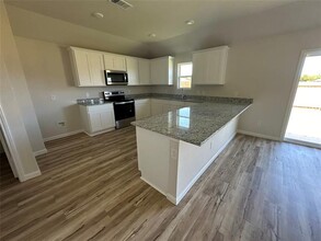 114 Annabelle St in Cleburne, TX - Building Photo - Building Photo