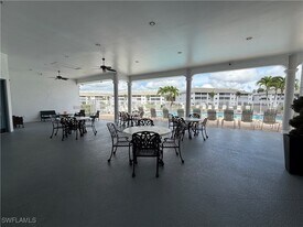 7839 Regal Heron Cir in Naples, FL - Building Photo