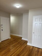 22 Concord Ave, Unit One Month Free 1 BED in Cambridge, MA - Building Photo - Building Photo