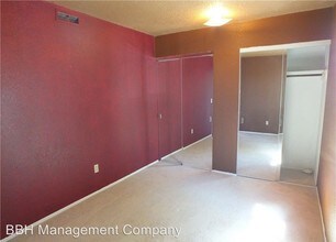 615 75th St SE-Unit -D-78 in Everett, WA - Foto de edificio - Building Photo