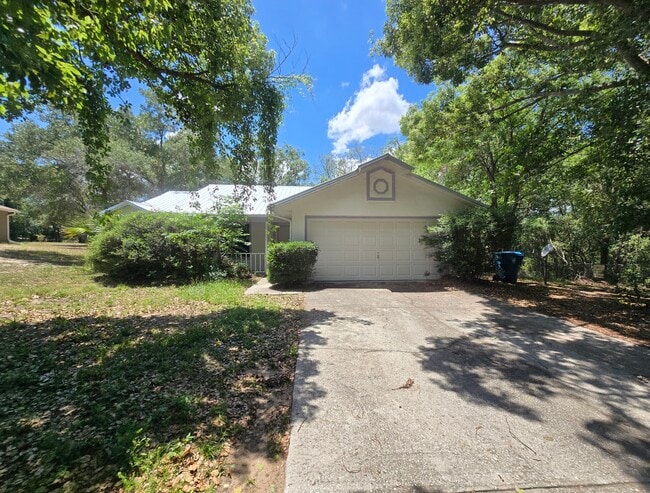 property at 11101 Lindsay Rd