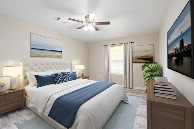 4504 Bob Hall Rd in Orange, TX - Building Photo - Building Photo