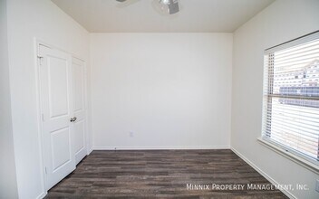 6914 20th St in Lubbock, TX - Building Photo - Building Photo