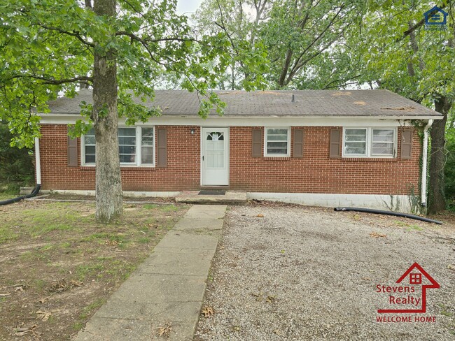 property at 1338 Woodland Ave