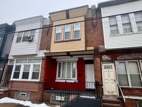 2404 Mifflin St in Philadelphia, PA - Building Photo - Building Photo