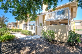 17416 Ashburton Rd in San Diego, CA - Building Photo - Building Photo