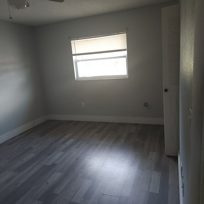 2341 Weber St, Unit 1