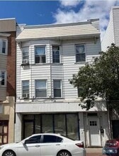 304 Harrison Ave, Unit 1F in Harrison, NJ - Foto de edificio - Building Photo