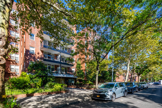 770 Ocean Pky in Brooklyn, NY - Building Photo - Building Photo