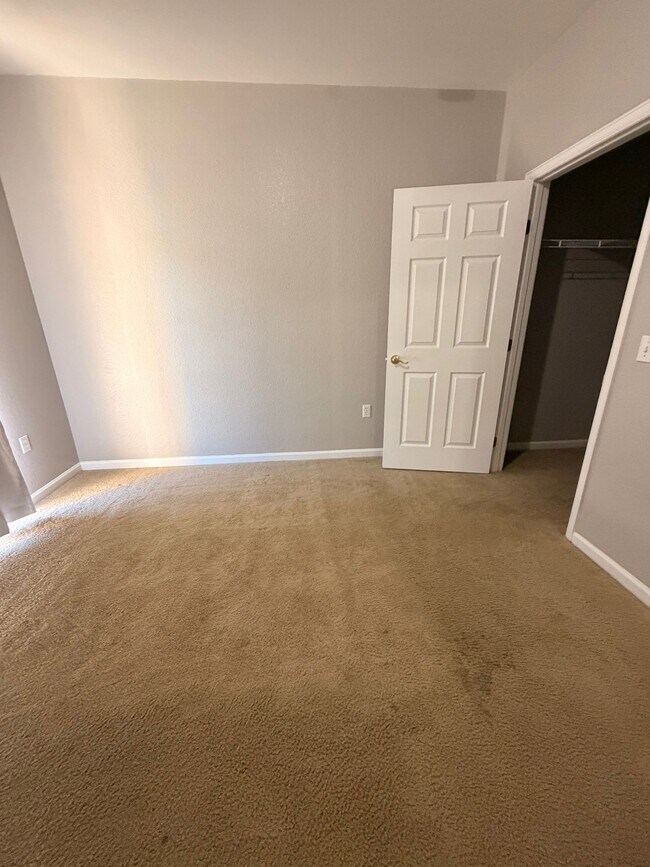 7440 S Blackhawk St, Unit Windmill Creek - 7106 in Englewood, CO - Building Photo - Building Photo