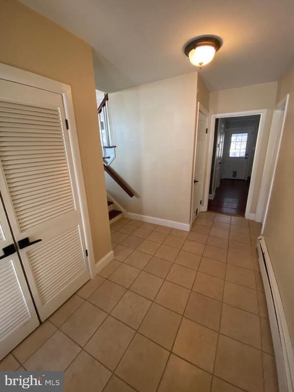 property at 1104 Dunvegan Rd