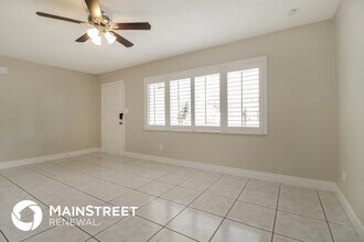 215 Lochmond Dr in Fern Park, FL - Building Photo - Building Photo