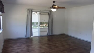 9880 SW 101st Pl in Ocala, FL - Building Photo - Building Photo